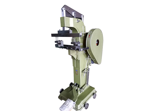 铆钉机首次使用过程中应该如何调试呢？